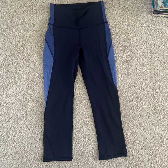 Lululemon cropped leggings - Picture 3 of 4